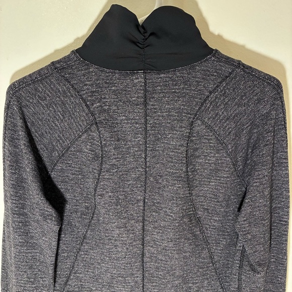 Lululemon Runderful 1/2 Zip - Picture 9 of 13